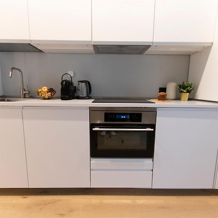 Appartamento Ihost Luxury -Private Parking- Plana 4 Milano Esterno foto